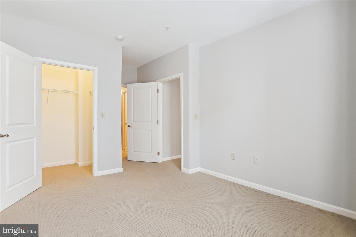 2655 PROSPERITY AVE #100, FAIRFAX, Virginia 22031, 2 Bedrooms Bedrooms, ,1 BathroomBathrooms,Residential,For sale,2655 PROSPERITY AVE #100,VAFX2249810 MLS # VAFX2249810
