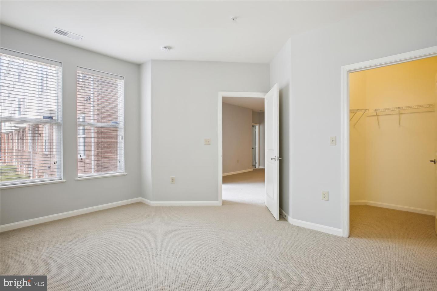 2655 PROSPERITY AVE #100, FAIRFAX, Virginia 22031, 2 Bedrooms Bedrooms, ,1 BathroomBathrooms,Residential,For sale,2655 PROSPERITY AVE #100,VAFX2249810 MLS # VAFX2249810
