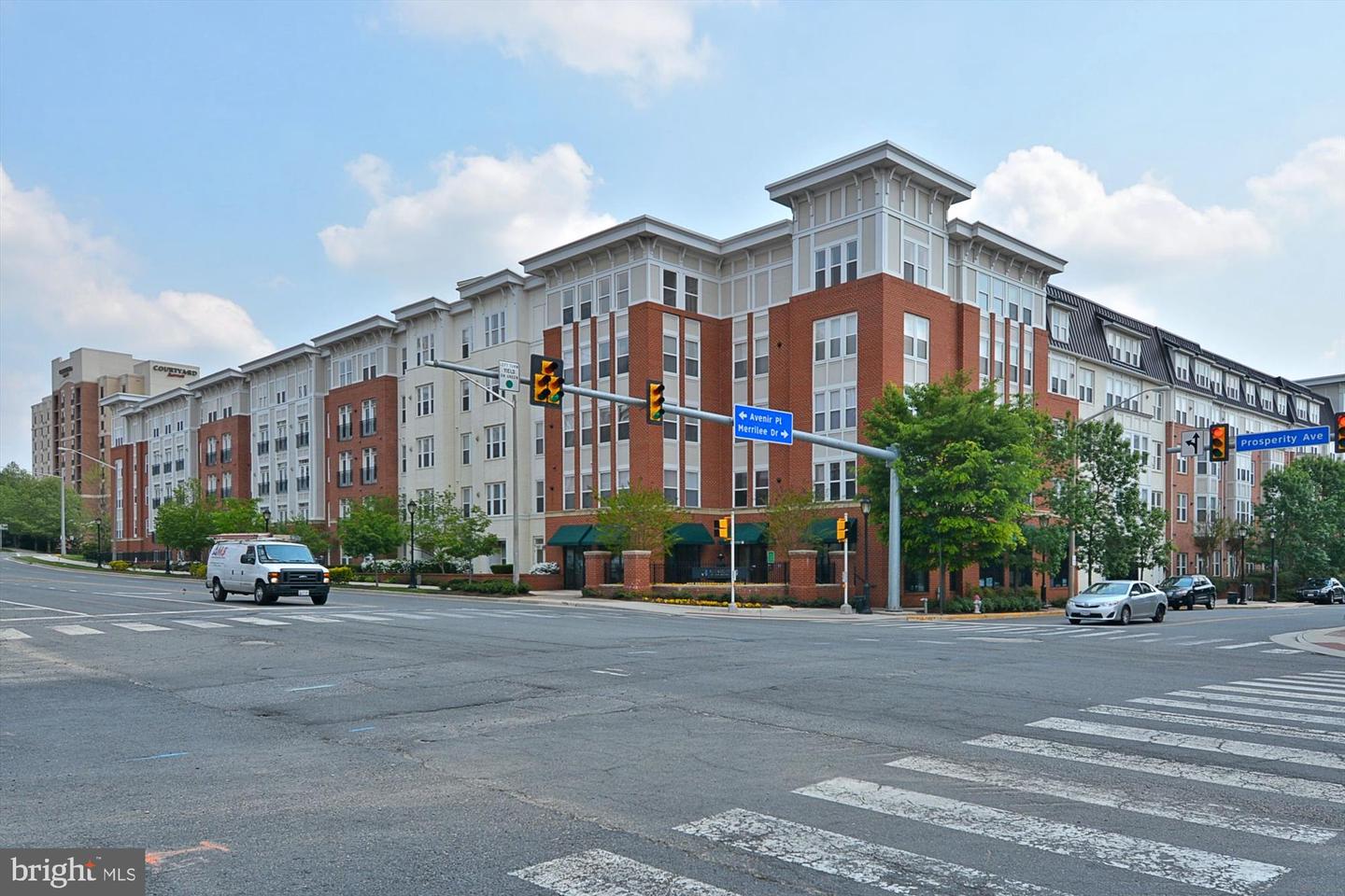 2655 PROSPERITY AVE #100, FAIRFAX, Virginia 22031, 2 Bedrooms Bedrooms, ,1 BathroomBathrooms,Residential,For sale,2655 PROSPERITY AVE #100,VAFX2249810 MLS # VAFX2249810