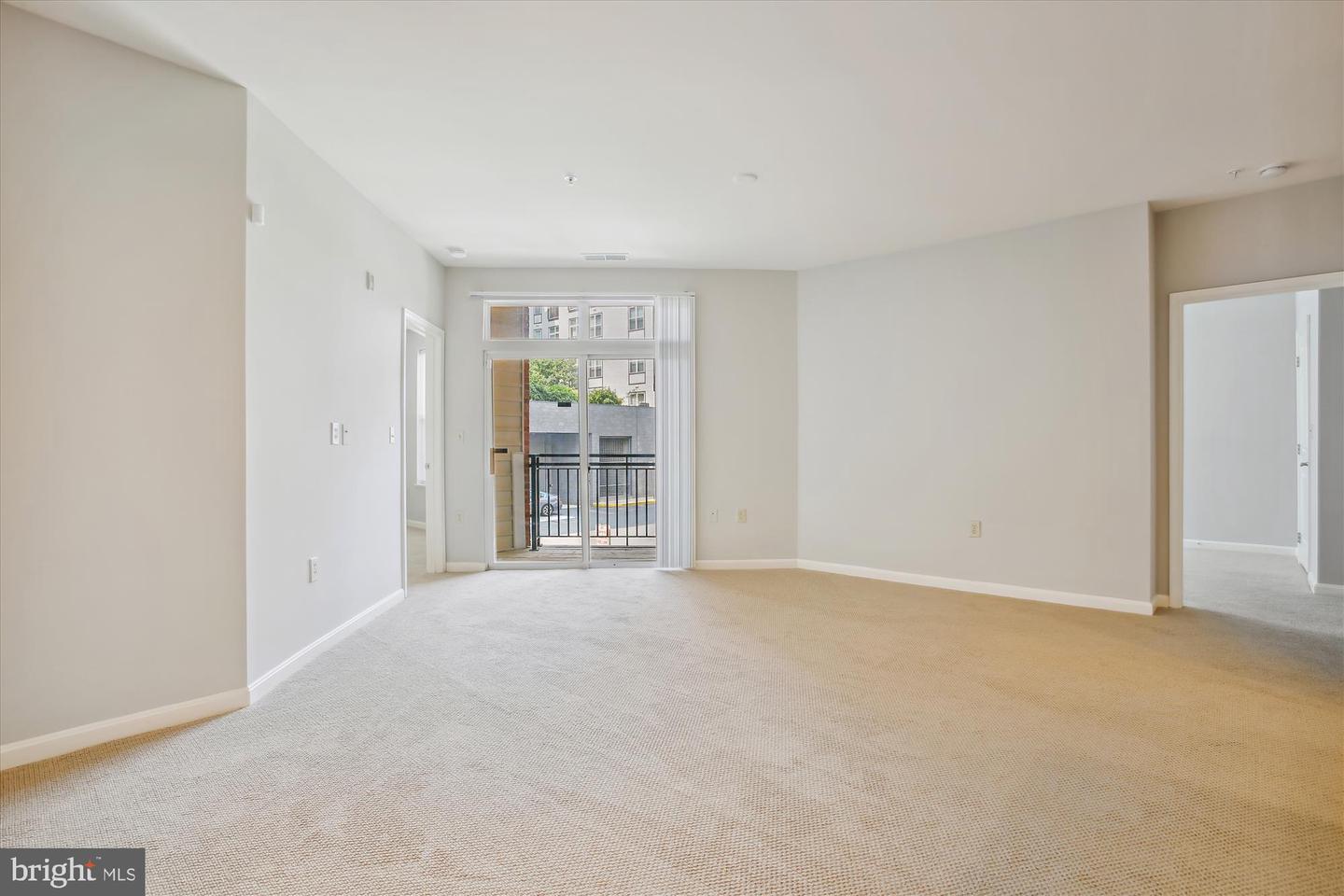 2655 PROSPERITY AVE #100, FAIRFAX, Virginia 22031, 2 Bedrooms Bedrooms, ,1 BathroomBathrooms,Residential,For sale,2655 PROSPERITY AVE #100,VAFX2249810 MLS # VAFX2249810