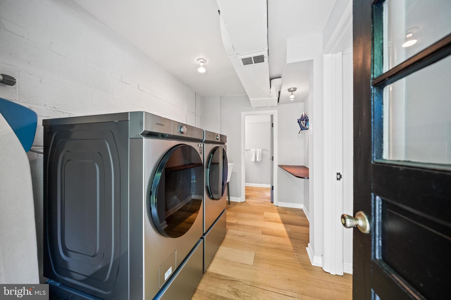 6219 BEACHWAY DR, FALLS CHURCH, Virginia 22041, 3 Bedrooms Bedrooms, ,2 BathroomsBathrooms,Residential,For sale,6219 BEACHWAY DR,VAFX2249882 MLS # VAFX2249882