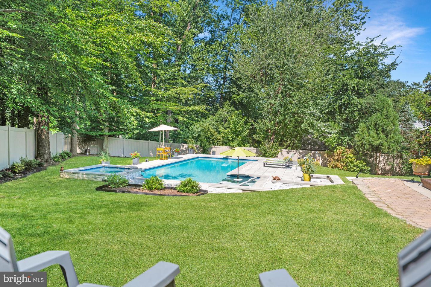 6219 BEACHWAY DR, FALLS CHURCH, Virginia 22041, 3 Bedrooms Bedrooms, ,2 BathroomsBathrooms,Residential,For sale,6219 BEACHWAY DR,VAFX2249882 MLS # VAFX2249882