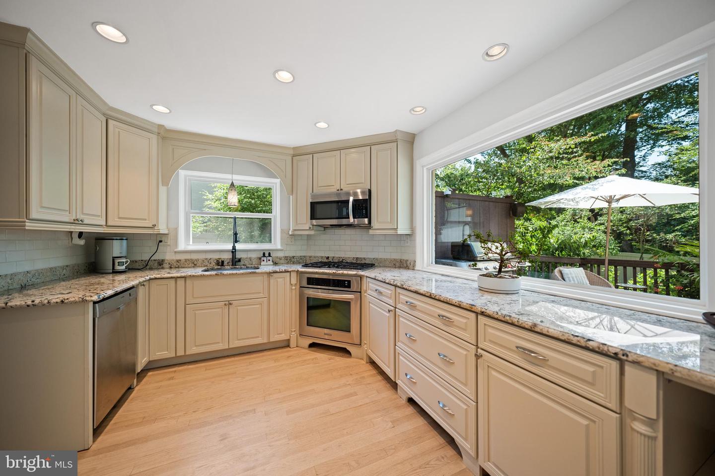 6219 BEACHWAY DR, FALLS CHURCH, Virginia 22041, 3 Bedrooms Bedrooms, ,2 BathroomsBathrooms,Residential,For sale,6219 BEACHWAY DR,VAFX2249882 MLS # VAFX2249882
