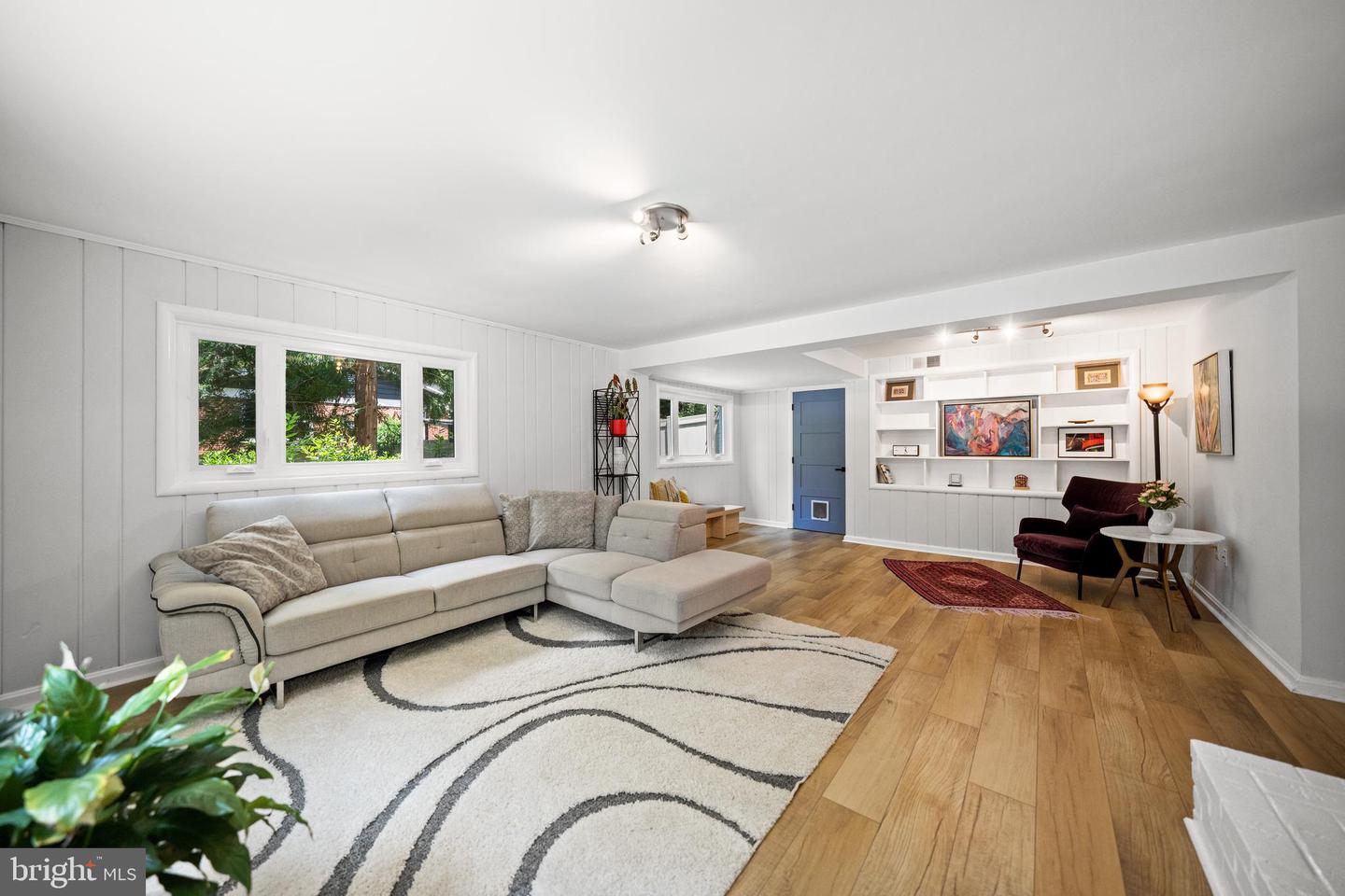 6219 BEACHWAY DR, FALLS CHURCH, Virginia 22041, 3 Bedrooms Bedrooms, ,2 BathroomsBathrooms,Residential,For sale,6219 BEACHWAY DR,VAFX2249882 MLS # VAFX2249882