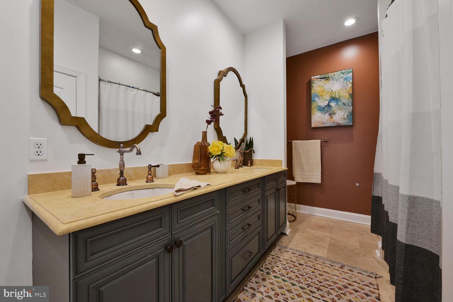 16717 WHIRLAWAY CT, LEESBURG, Virginia 20176, 5 Bedrooms Bedrooms, ,4 BathroomsBathrooms,Residential,For sale,16717 WHIRLAWAY CT,VALO2100290 MLS # VALO2100290
