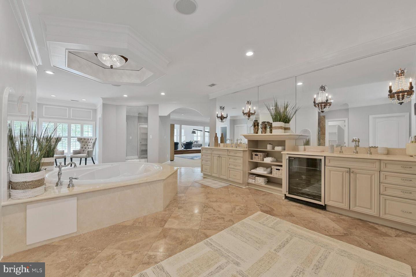 16717 WHIRLAWAY CT, LEESBURG, Virginia 20176, 5 Bedrooms Bedrooms, ,4 BathroomsBathrooms,Residential,For sale,16717 WHIRLAWAY CT,VALO2100290 MLS # VALO2100290