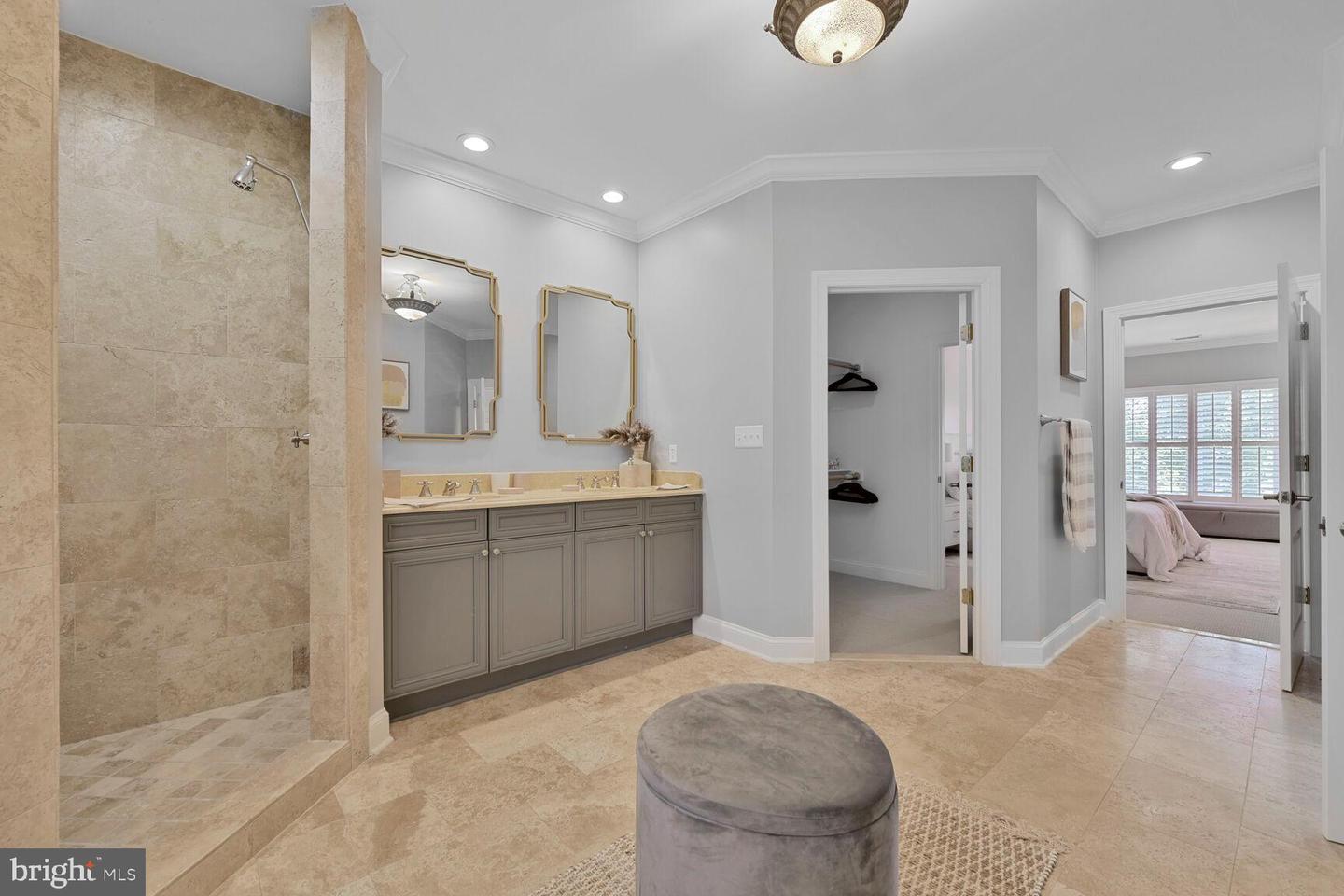 16717 WHIRLAWAY CT, LEESBURG, Virginia 20176, 5 Bedrooms Bedrooms, ,4 BathroomsBathrooms,Residential,For sale,16717 WHIRLAWAY CT,VALO2100290 MLS # VALO2100290