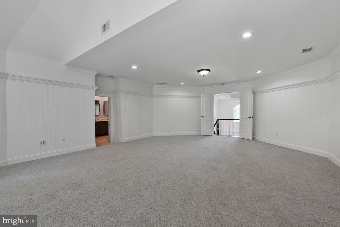 16717 WHIRLAWAY CT, LEESBURG, Virginia 20176, 5 Bedrooms Bedrooms, ,4 BathroomsBathrooms,Residential,For sale,16717 WHIRLAWAY CT,VALO2100290 MLS # VALO2100290