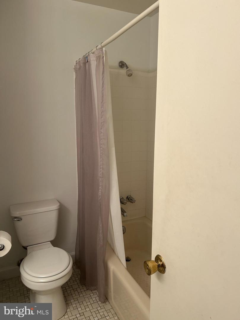 12157 PINENEEDLE CT, WOODBRIDGE, Virginia 22192, 4 Bedrooms Bedrooms, ,3 BathroomsBathrooms,Residential,For sale,12157 PINENEEDLE CT,VAPW2097756 MLS # VAPW2097756