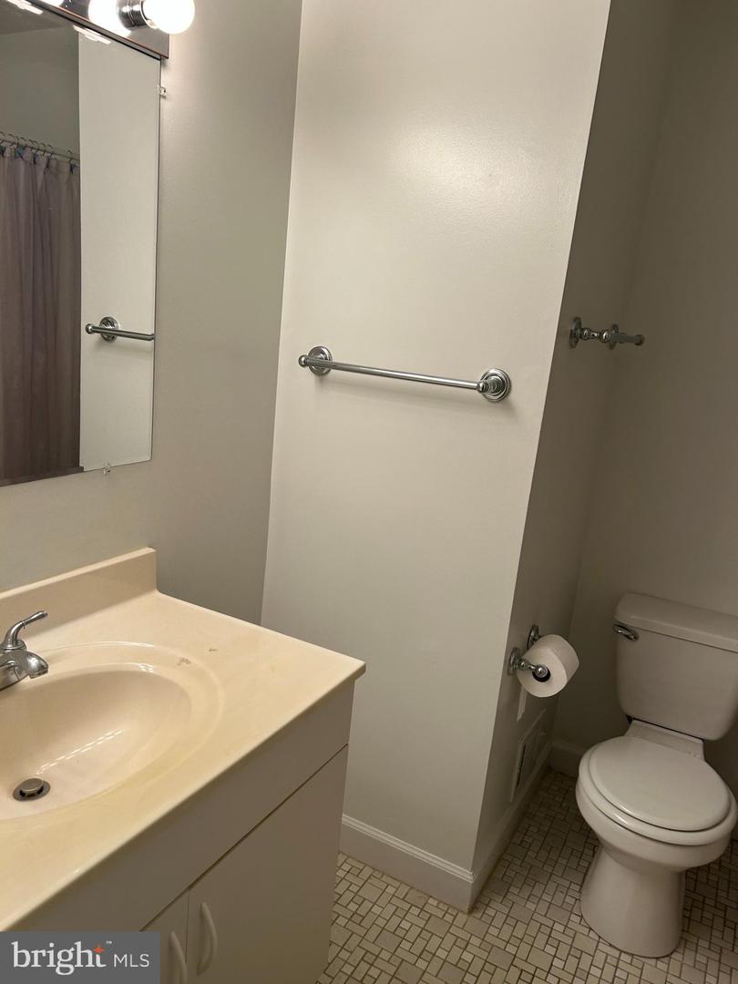 12157 PINENEEDLE CT, WOODBRIDGE, Virginia 22192, 4 Bedrooms Bedrooms, ,3 BathroomsBathrooms,Residential,For sale,12157 PINENEEDLE CT,VAPW2097756 MLS # VAPW2097756