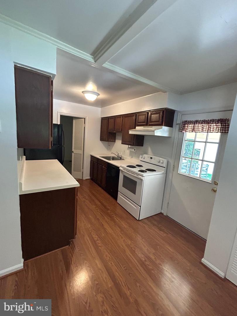 12157 PINENEEDLE CT, WOODBRIDGE, Virginia 22192, 4 Bedrooms Bedrooms, ,3 BathroomsBathrooms,Residential,For sale,12157 PINENEEDLE CT,VAPW2097756 MLS # VAPW2097756