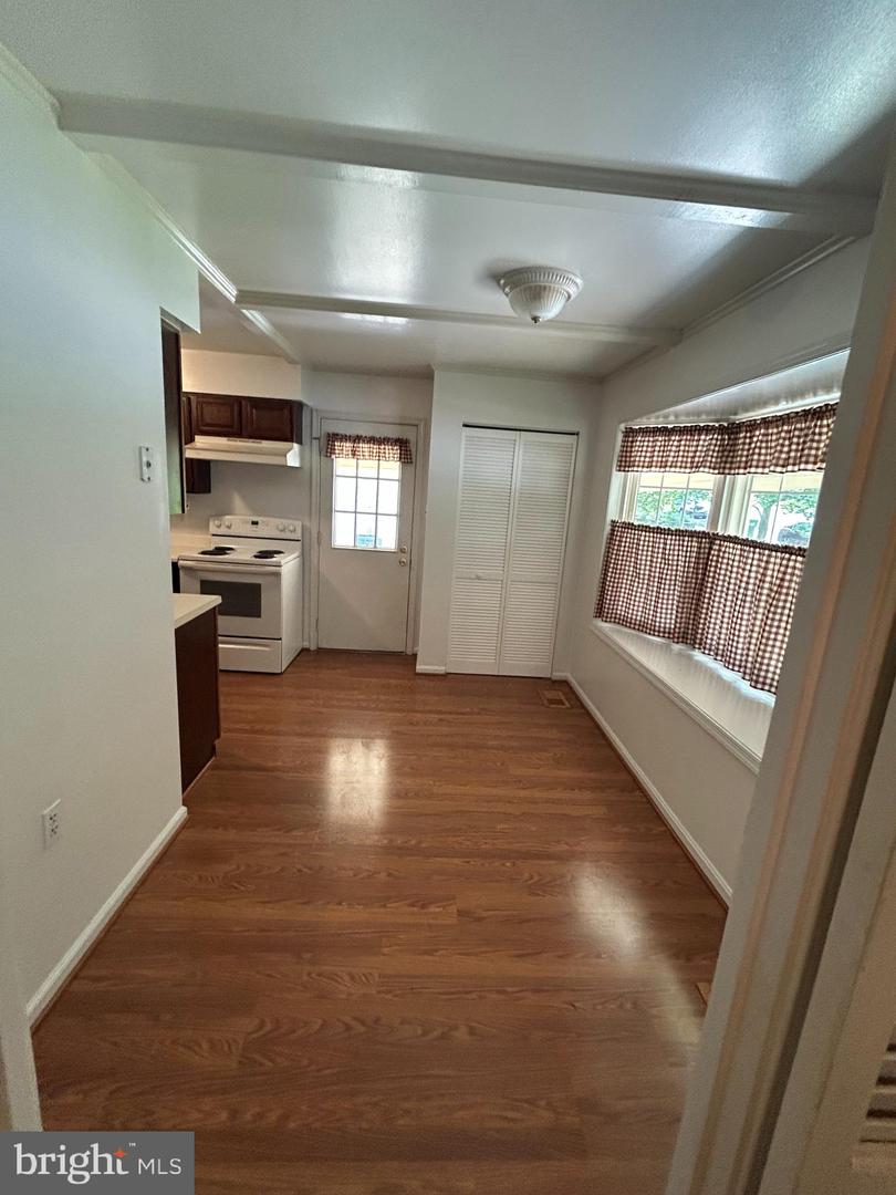 12157 PINENEEDLE CT, WOODBRIDGE, Virginia 22192, 4 Bedrooms Bedrooms, ,3 BathroomsBathrooms,Residential,For sale,12157 PINENEEDLE CT,VAPW2097756 MLS # VAPW2097756
