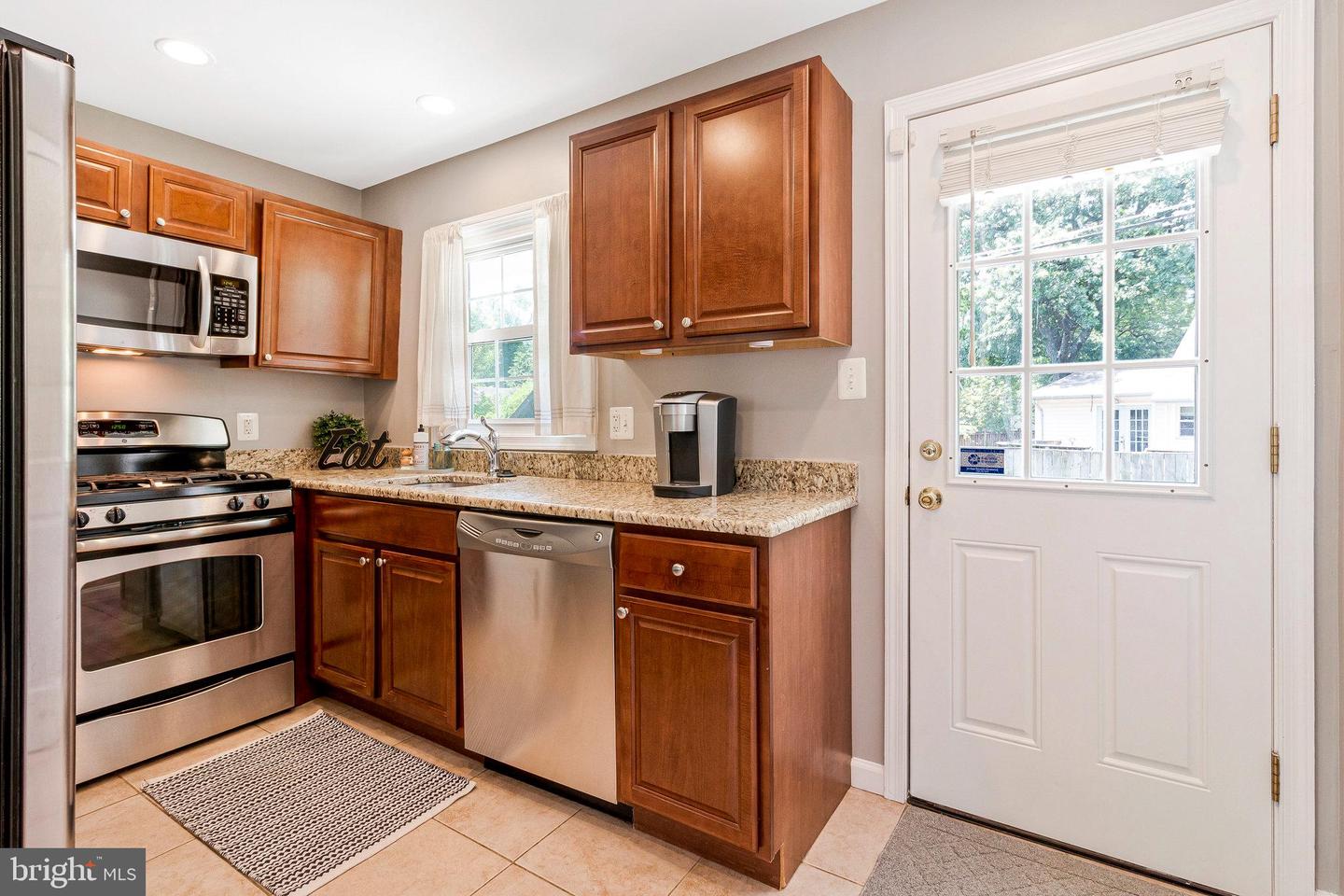 6910 QUANDER RD, ALEXANDRIA, Virginia 22307, 4 Bedrooms Bedrooms, ,2 BathroomsBathrooms,Residential,For sale,6910 QUANDER RD,VAFX2250396 MLS # VAFX2250396