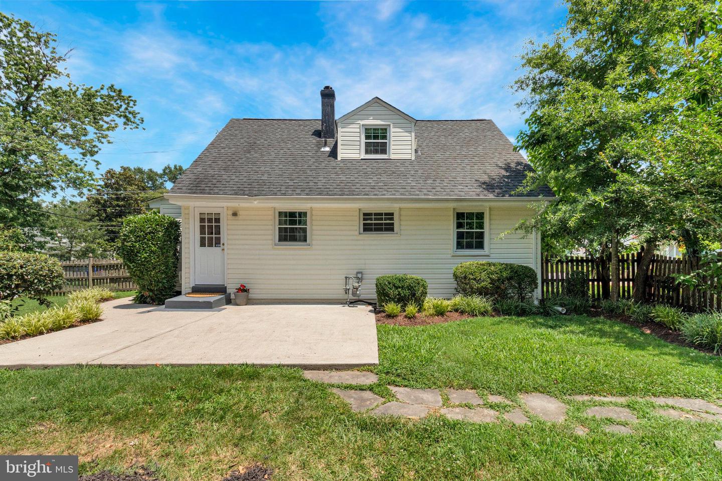 6910 QUANDER RD, ALEXANDRIA, Virginia 22307, 4 Bedrooms Bedrooms, ,2 BathroomsBathrooms,Residential,For sale,6910 QUANDER RD,VAFX2250396 MLS # VAFX2250396