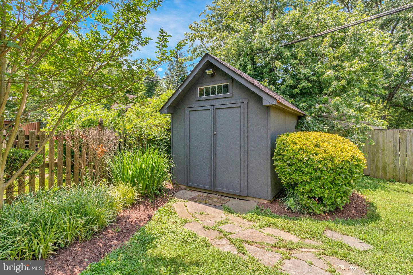 6910 QUANDER RD, ALEXANDRIA, Virginia 22307, 4 Bedrooms Bedrooms, ,2 BathroomsBathrooms,Residential,For sale,6910 QUANDER RD,VAFX2250396 MLS # VAFX2250396