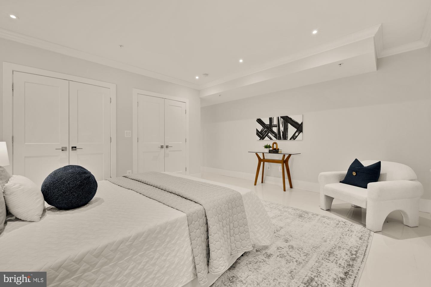 26 RHODE ISLAND AVE NW #1, WASHINGTON, District Of Columbia 20001, 3 Bedrooms Bedrooms, ,3 BathroomsBathrooms,Residential,For sale,26 RHODE ISLAND AVE NW #1,DCDC2207866 MLS # DCDC2207866