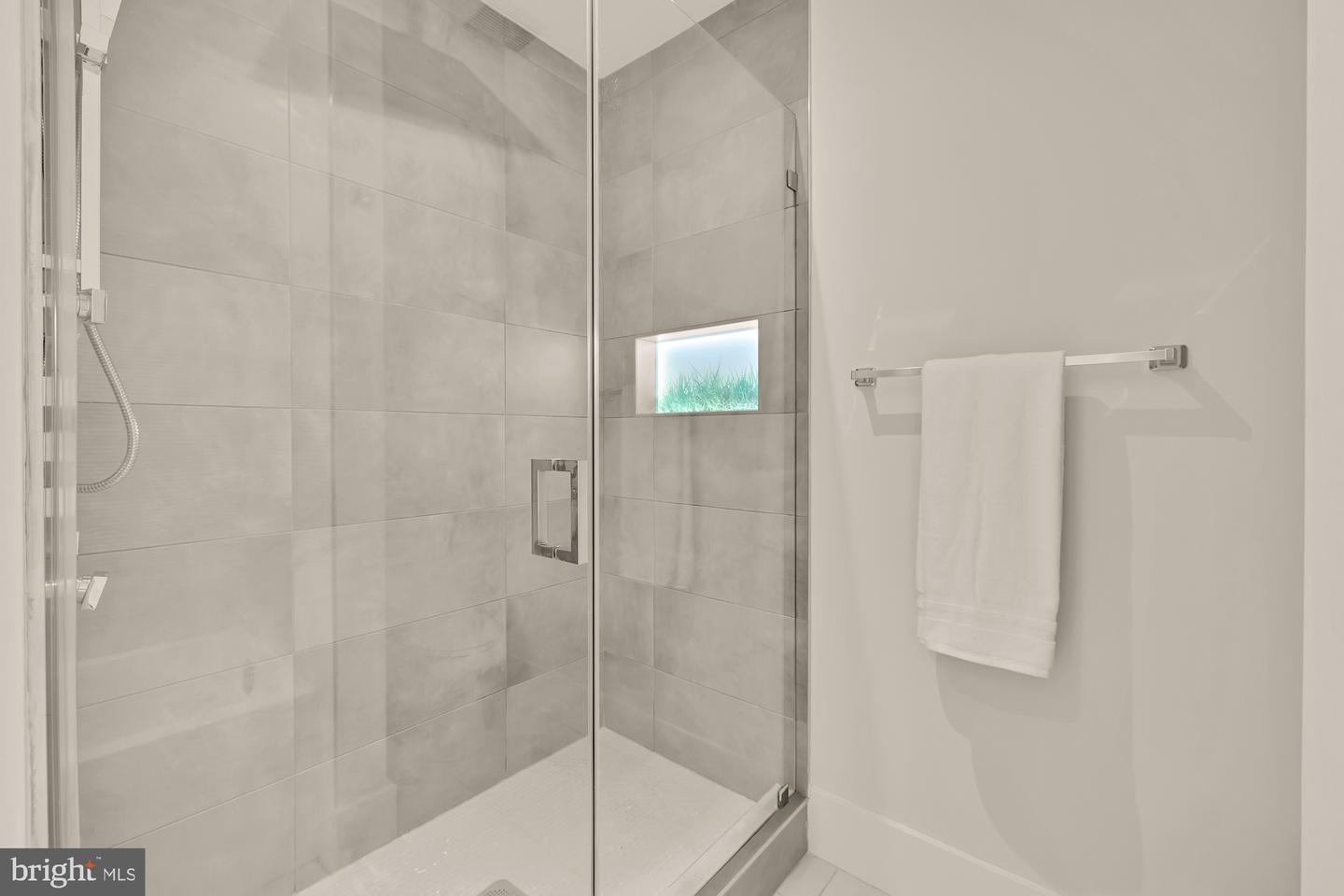 26 RHODE ISLAND AVE NW #1, WASHINGTON, District Of Columbia 20001, 3 Bedrooms Bedrooms, ,3 BathroomsBathrooms,Residential,For sale,26 RHODE ISLAND AVE NW #1,DCDC2207866 MLS # DCDC2207866