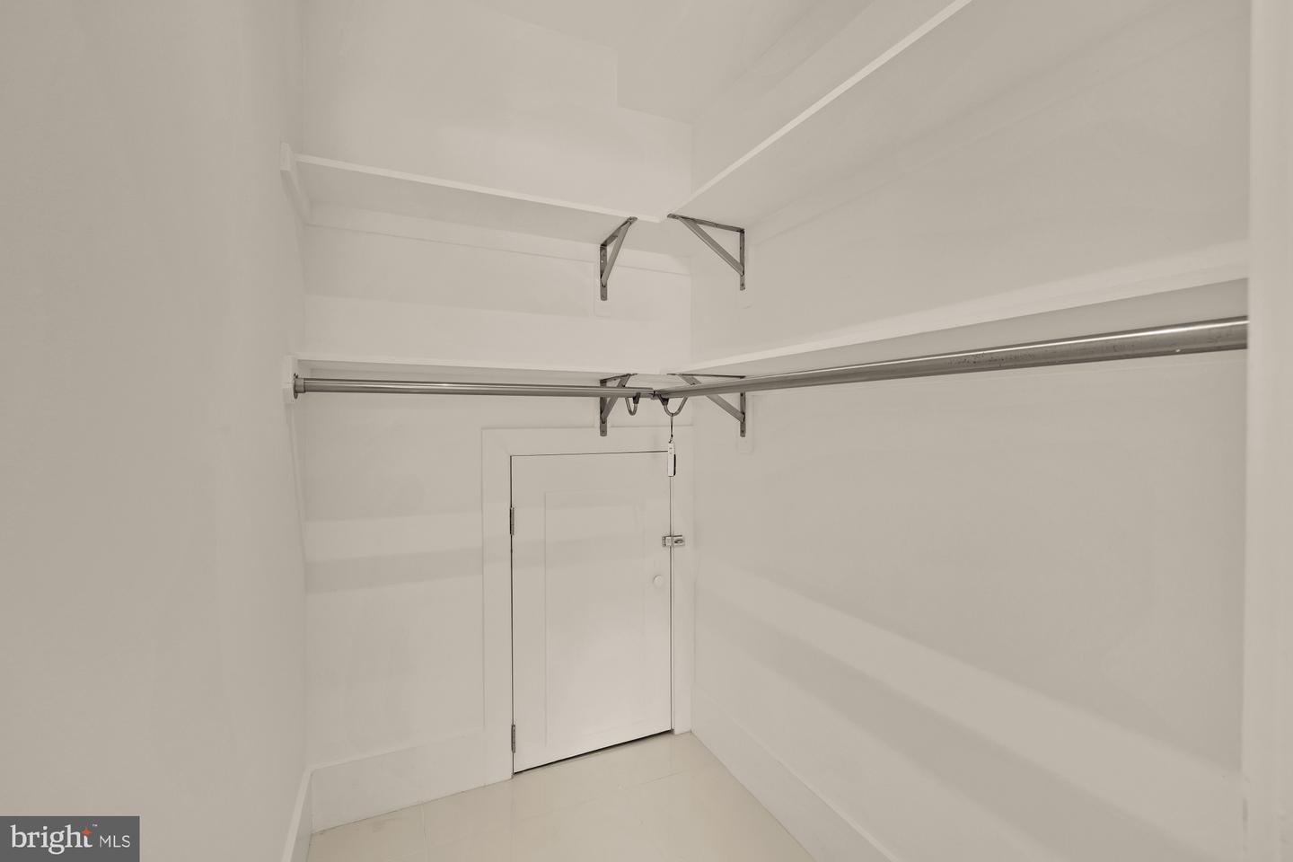 26 RHODE ISLAND AVE NW #1, WASHINGTON, District Of Columbia 20001, 3 Bedrooms Bedrooms, ,3 BathroomsBathrooms,Residential,For sale,26 RHODE ISLAND AVE NW #1,DCDC2207866 MLS # DCDC2207866