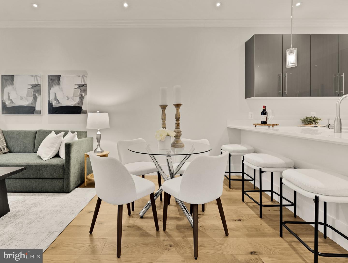 26 RHODE ISLAND AVE NW #1, WASHINGTON, District Of Columbia 20001, 3 Bedrooms Bedrooms, ,3 BathroomsBathrooms,Residential,For sale,26 RHODE ISLAND AVE NW #1,DCDC2207866 MLS # DCDC2207866