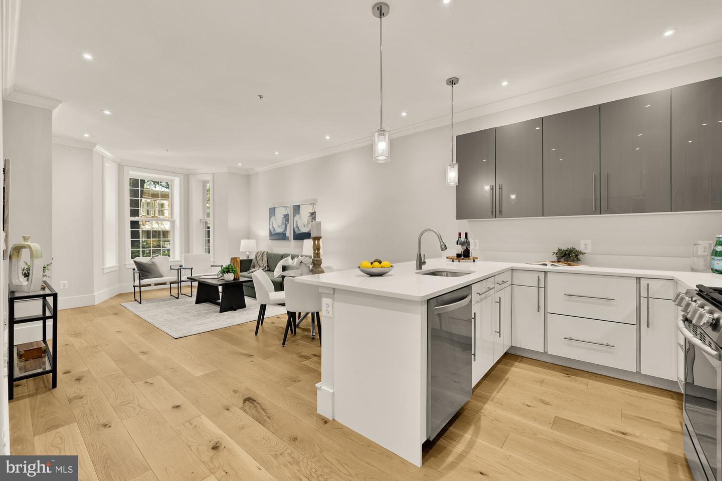 26 RHODE ISLAND AVE NW #1, WASHINGTON, District Of Columbia 20001, 3 Bedrooms Bedrooms, ,3 BathroomsBathrooms,Residential,For sale,26 RHODE ISLAND AVE NW #1,DCDC2207866 MLS # DCDC2207866
