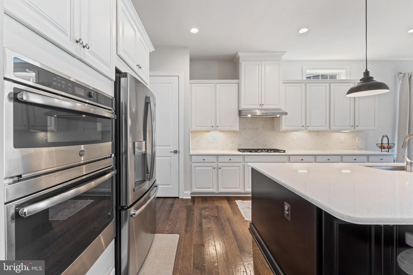 15350 CUTLER CREEK WAY, HAYMARKET, Virginia 20169, 3 Bedrooms Bedrooms, ,3 BathroomsBathrooms,Residential,For sale,15350 CUTLER CREEK WAY,VAPW2098042 MLS # VAPW2098042