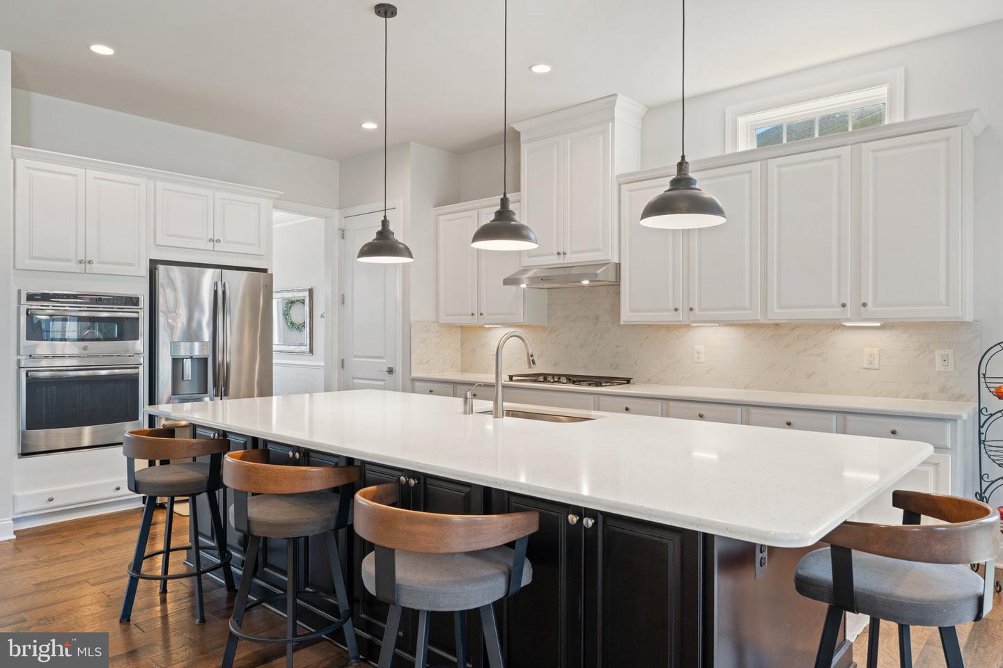 15350 CUTLER CREEK WAY, HAYMARKET, Virginia 20169, 3 Bedrooms Bedrooms, ,3 BathroomsBathrooms,Residential,For sale,15350 CUTLER CREEK WAY,VAPW2098042 MLS # VAPW2098042