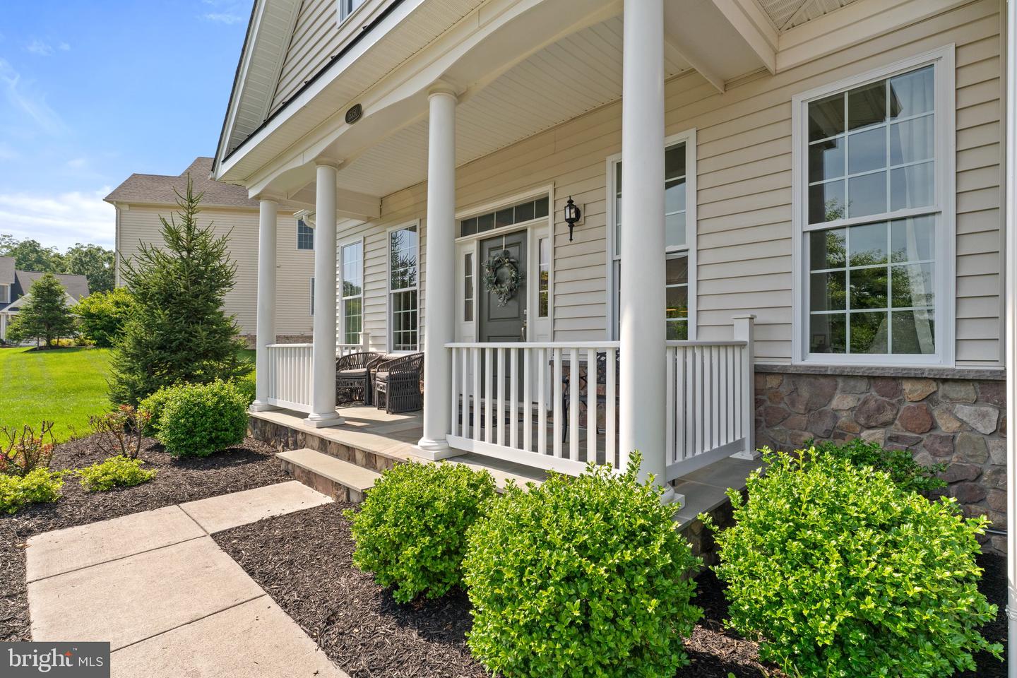 15350 CUTLER CREEK WAY, HAYMARKET, Virginia 20169, 3 Bedrooms Bedrooms, ,3 BathroomsBathrooms,Residential,For sale,15350 CUTLER CREEK WAY,VAPW2098042 MLS # VAPW2098042