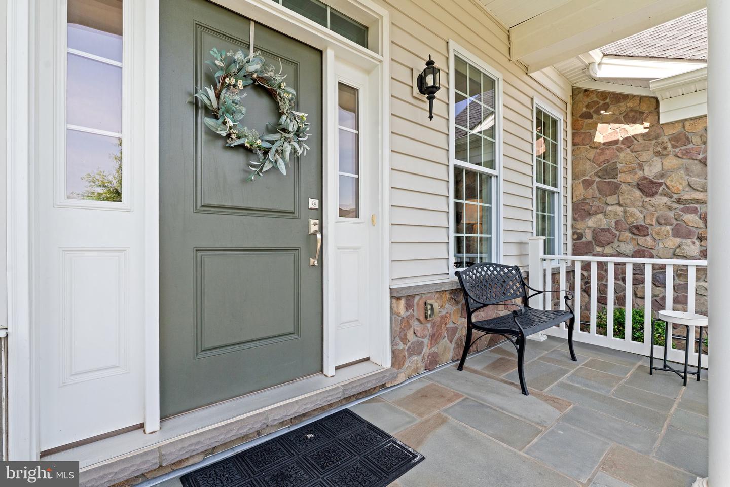 15350 CUTLER CREEK WAY, HAYMARKET, Virginia 20169, 3 Bedrooms Bedrooms, ,3 BathroomsBathrooms,Residential,For sale,15350 CUTLER CREEK WAY,VAPW2098042 MLS # VAPW2098042