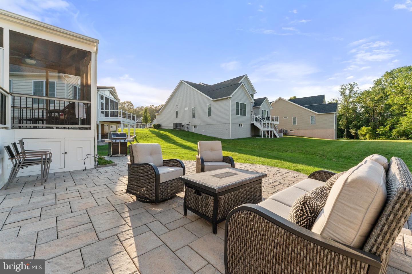 15350 CUTLER CREEK WAY, HAYMARKET, Virginia 20169, 3 Bedrooms Bedrooms, ,3 BathroomsBathrooms,Residential,For sale,15350 CUTLER CREEK WAY,VAPW2098042 MLS # VAPW2098042