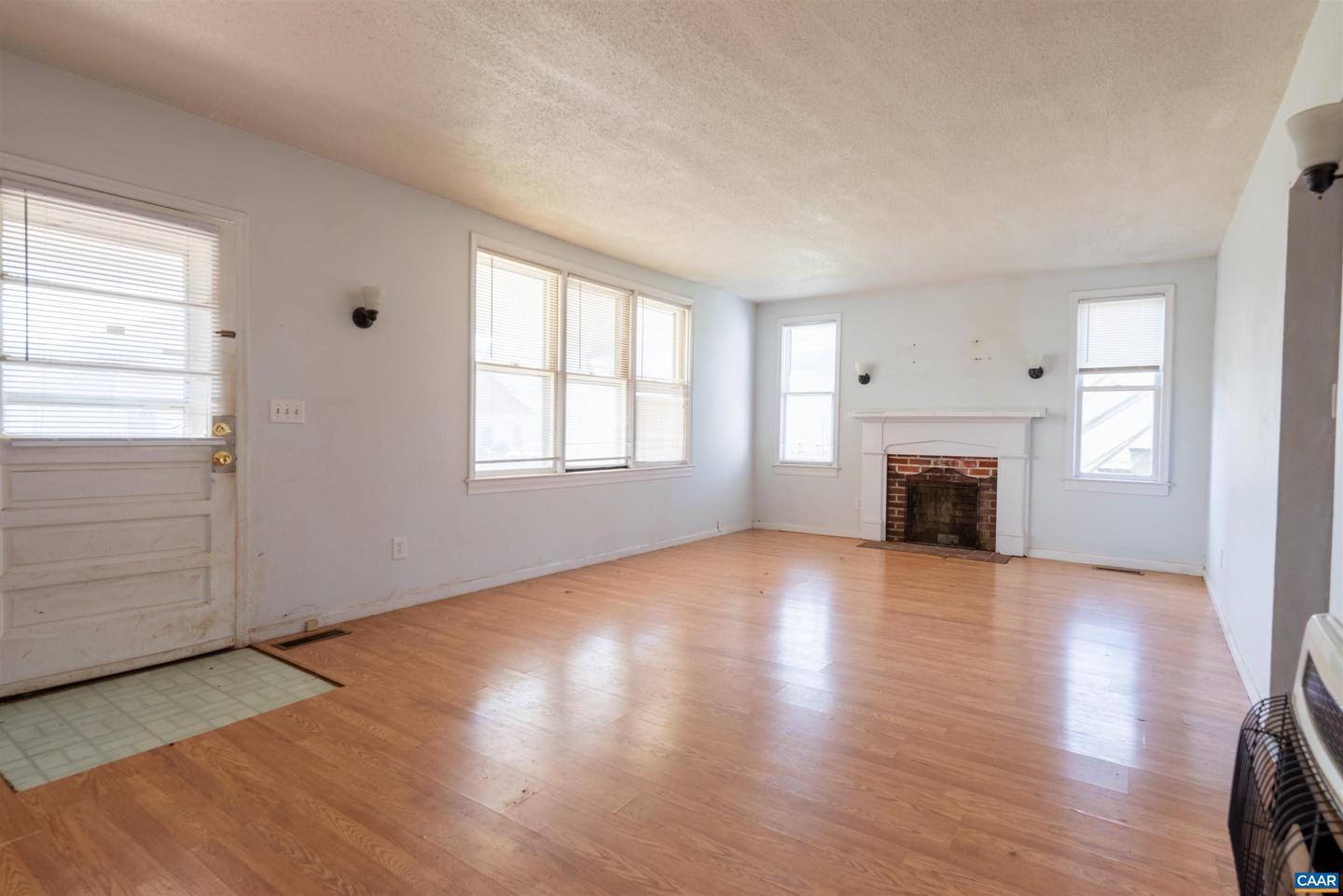 131 FORD AVE, STANARDSVILLE, Virginia 22973, 3 Bedrooms Bedrooms, ,2 BathroomsBathrooms,Residential,For sale,131 FORD AVE,666129 MLS # 666129