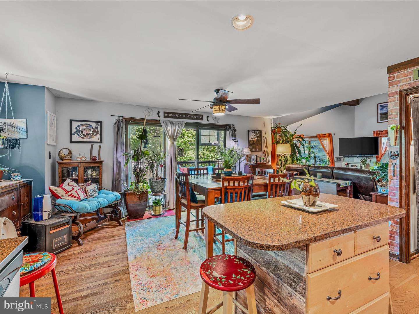 1149 DEER RAPIDS RD, STRASBURG, Virginia 22657, 3 Bedrooms Bedrooms, ,2 BathroomsBathrooms,Residential,For sale,1149 DEER RAPIDS RD,VASH2011832 MLS # VASH2011832