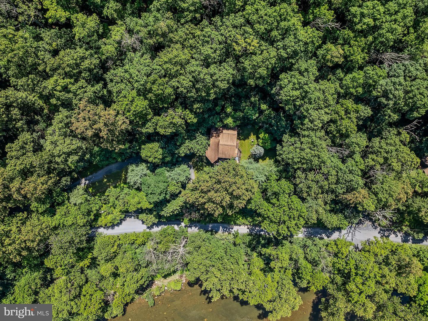 1149 DEER RAPIDS RD, STRASBURG, Virginia 22657, 3 Bedrooms Bedrooms, ,2 BathroomsBathrooms,Residential,For sale,1149 DEER RAPIDS RD,VASH2011832 MLS # VASH2011832