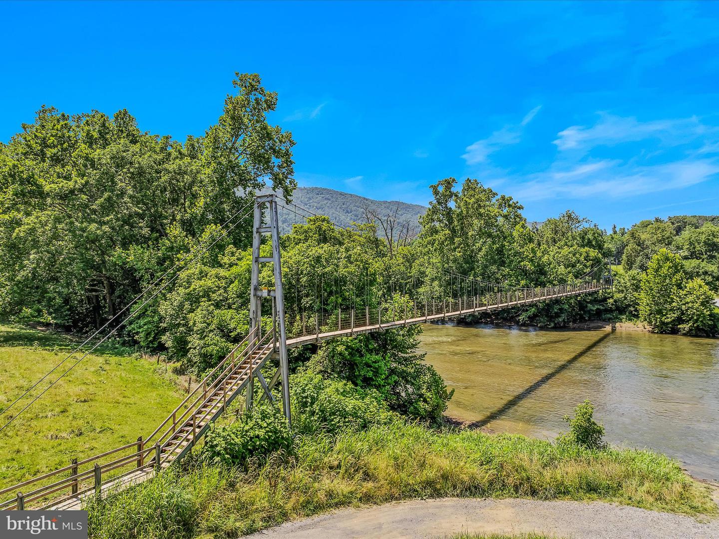 1149 DEER RAPIDS RD, STRASBURG, Virginia 22657, 3 Bedrooms Bedrooms, ,2 BathroomsBathrooms,Residential,For sale,1149 DEER RAPIDS RD,VASH2011832 MLS # VASH2011832