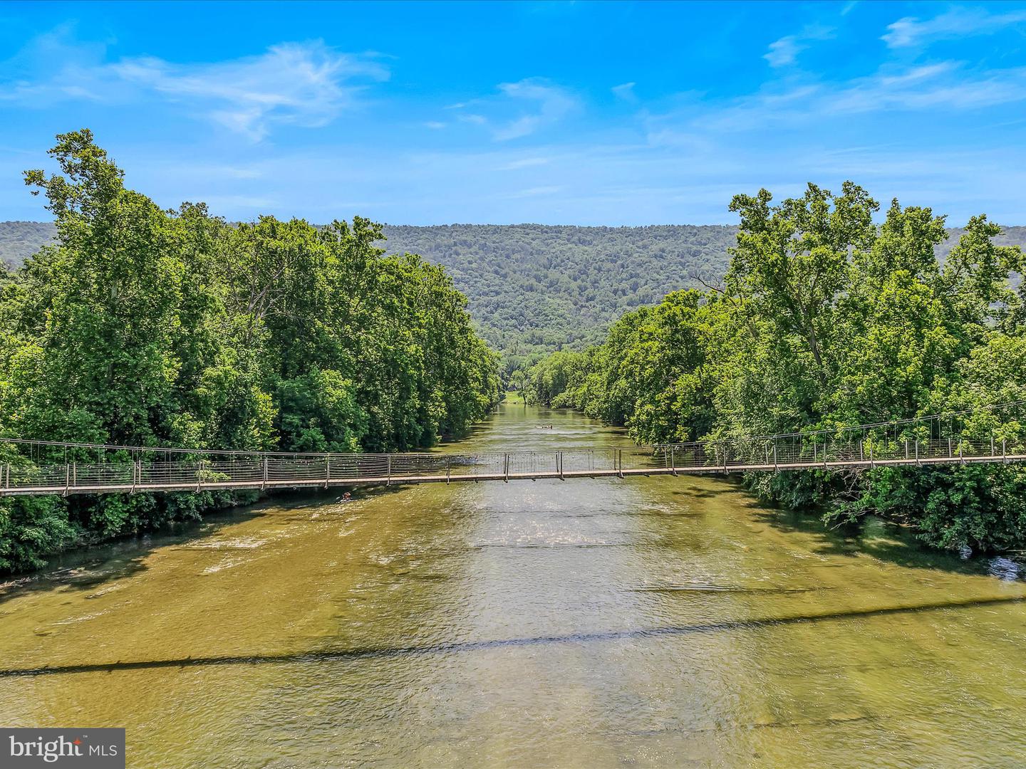 1149 DEER RAPIDS RD, STRASBURG, Virginia 22657, 3 Bedrooms Bedrooms, ,2 BathroomsBathrooms,Residential,For sale,1149 DEER RAPIDS RD,VASH2011832 MLS # VASH2011832