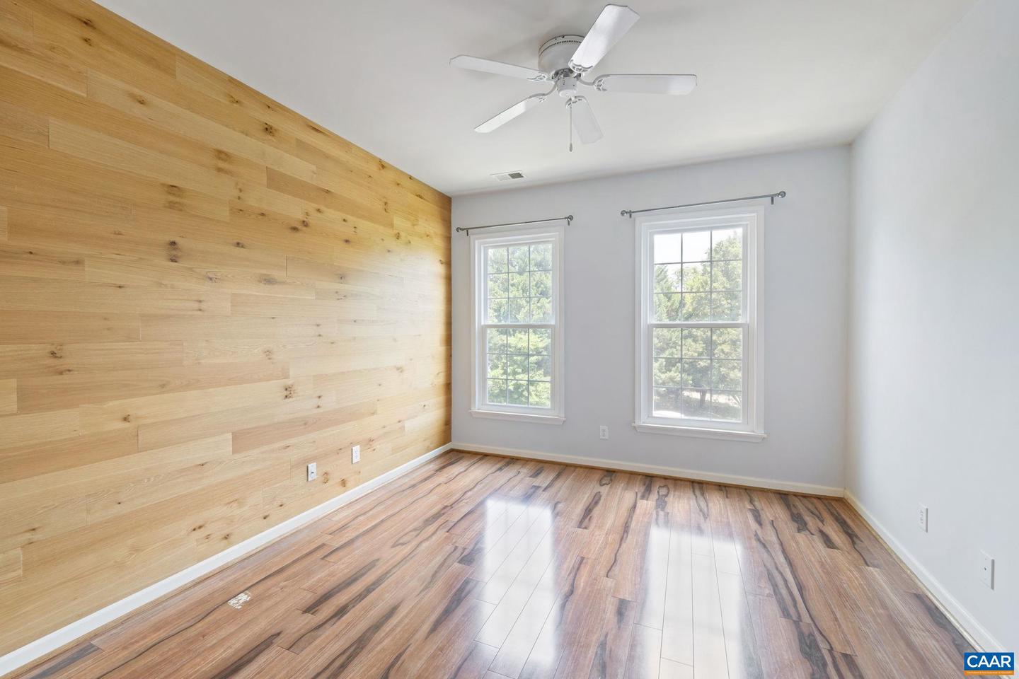 260 RIVERBEND DR #3C, CHARLOTTESVILLE, Virginia 22911, 2 Bedrooms Bedrooms, ,2 BathroomsBathrooms,Residential,For sale,260 RIVERBEND DR #3C,666150 MLS # 666150