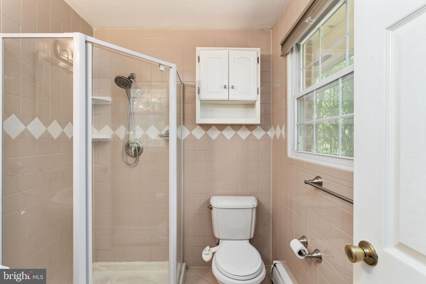 1028 FICKLEN RD, FREDERICKSBURG, Virginia 22405, 4 Bedrooms Bedrooms, ,2 BathroomsBathrooms,Residential,For sale,1028 FICKLEN RD,VAST2040306 MLS # VAST2040306