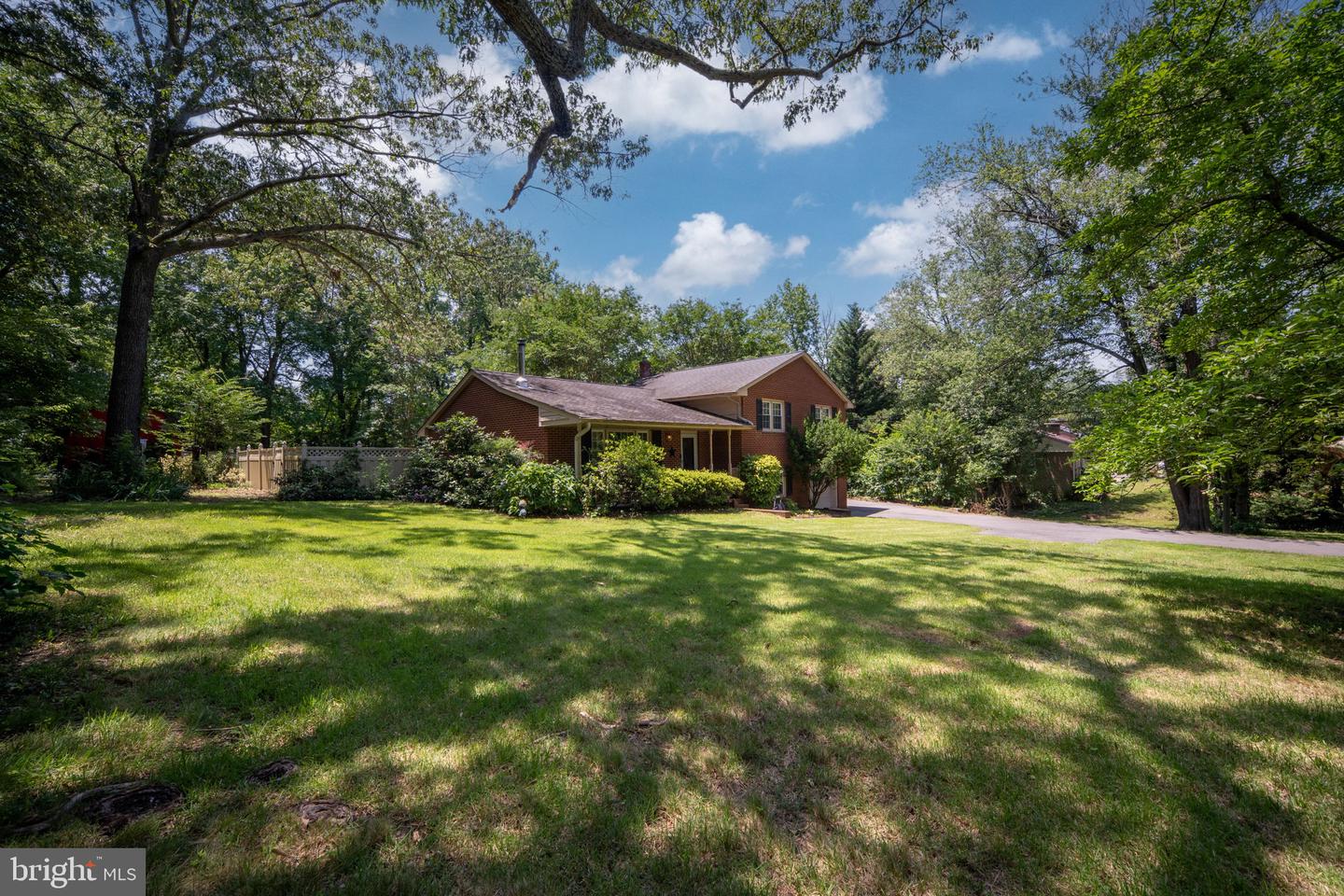 1028 FICKLEN RD, FREDERICKSBURG, Virginia 22405, 4 Bedrooms Bedrooms, ,2 BathroomsBathrooms,Residential,For sale,1028 FICKLEN RD,VAST2040306 MLS # VAST2040306