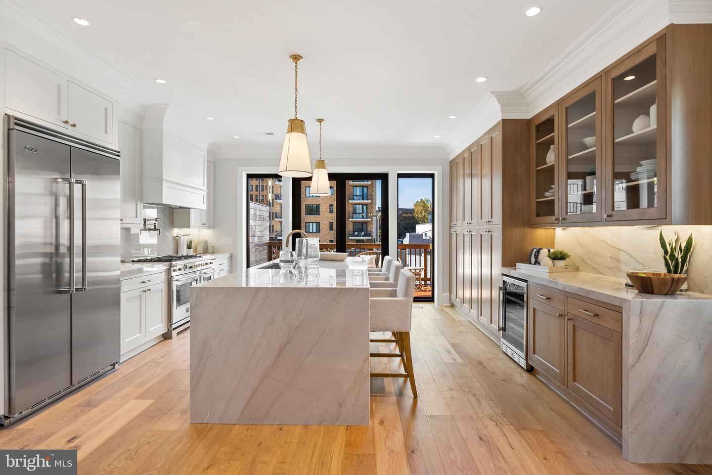 1720 15TH ST NW, WASHINGTON, District Of Columbia 20009, 6 Bedrooms Bedrooms, ,4 BathroomsBathrooms,Residential,For sale,1720 15TH ST NW,DCDC2208044 MLS # DCDC2208044