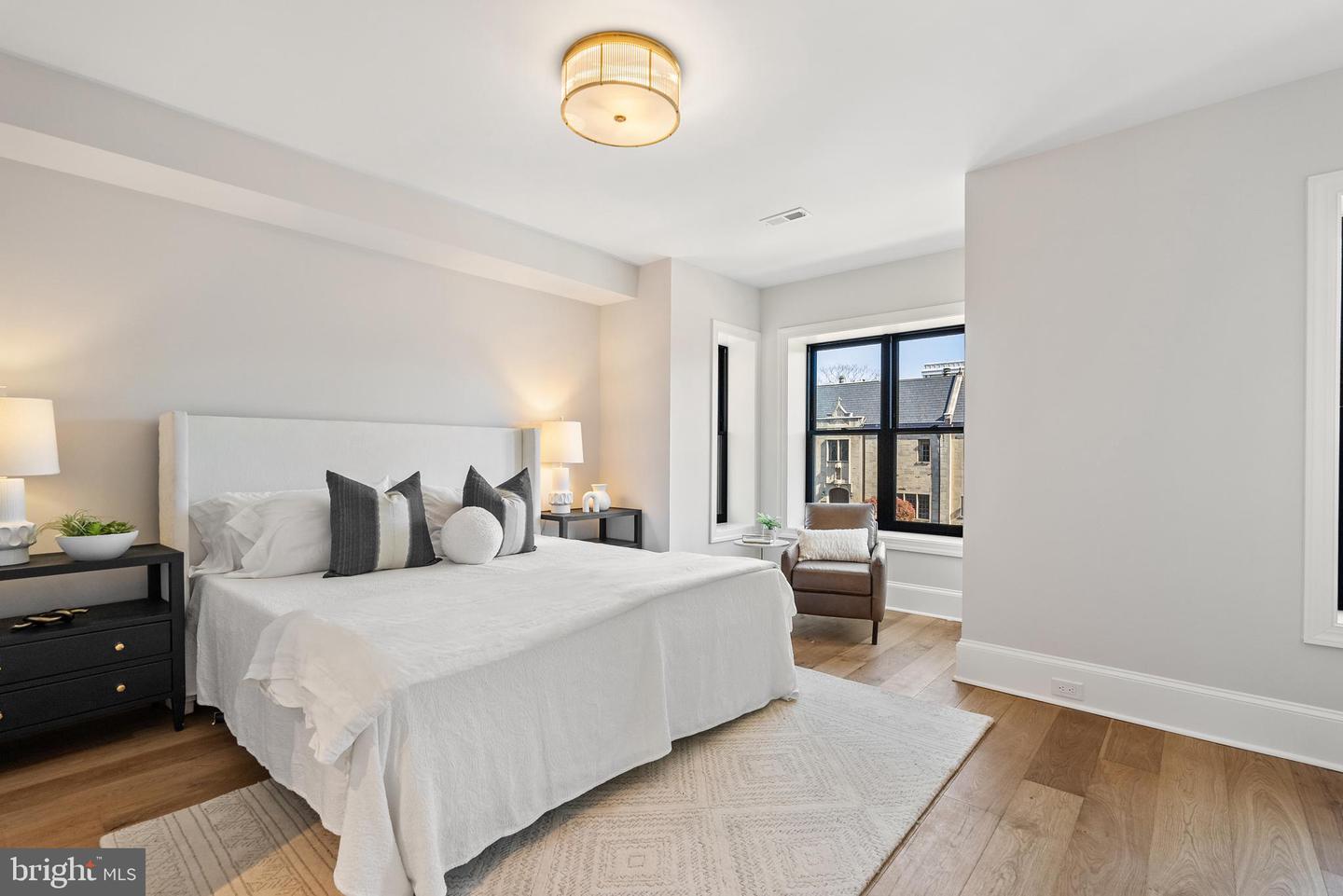 1720 15TH ST NW, WASHINGTON, District Of Columbia 20009, 6 Bedrooms Bedrooms, ,4 BathroomsBathrooms,Residential,For sale,1720 15TH ST NW,DCDC2208044 MLS # DCDC2208044