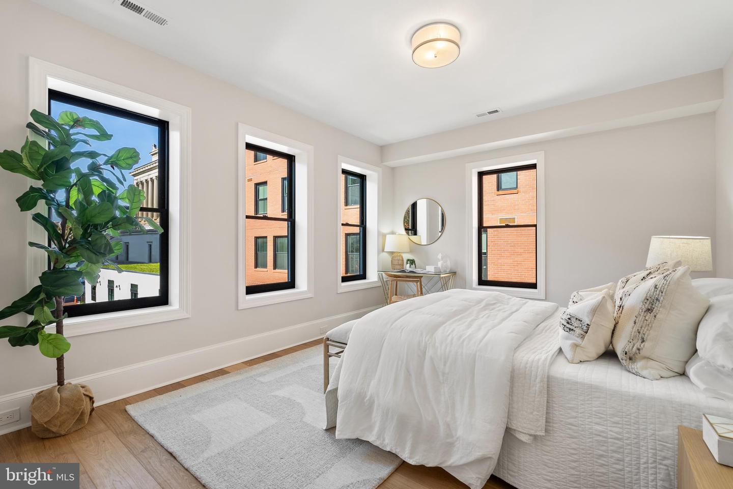 1720 15TH ST NW, WASHINGTON, District Of Columbia 20009, 6 Bedrooms Bedrooms, ,4 BathroomsBathrooms,Residential,For sale,1720 15TH ST NW,DCDC2208044 MLS # DCDC2208044