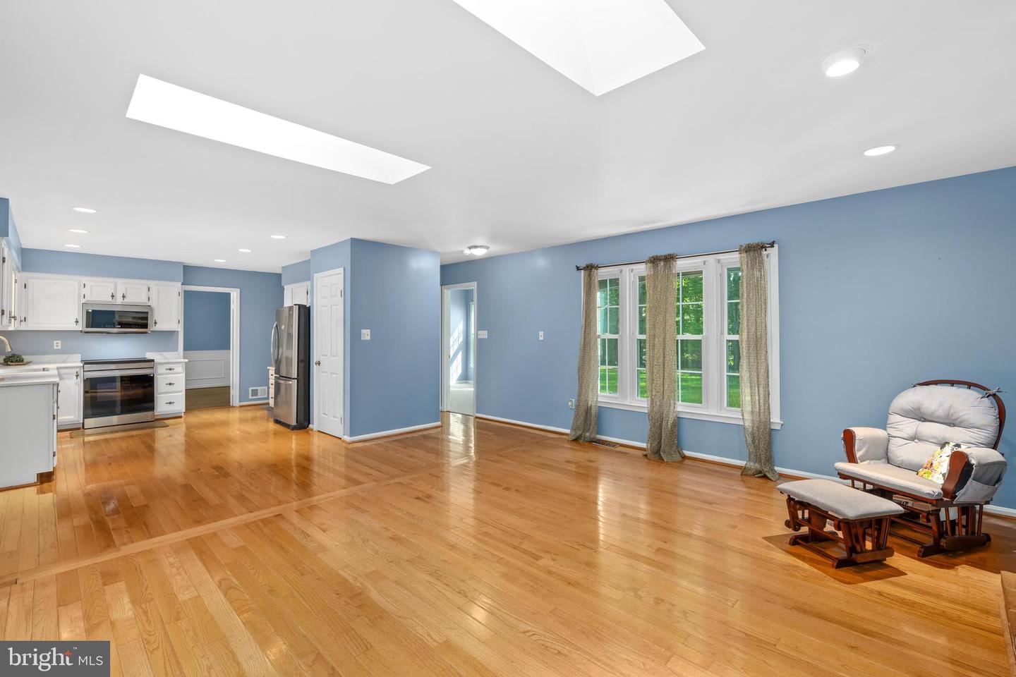 4910 STONEHURST DR, WOODBRIDGE, Virginia 22192, 5 Bedrooms Bedrooms, ,2 BathroomsBathrooms,Residential,For sale,4910 STONEHURST DR,VAPW2098072 MLS # VAPW2098072