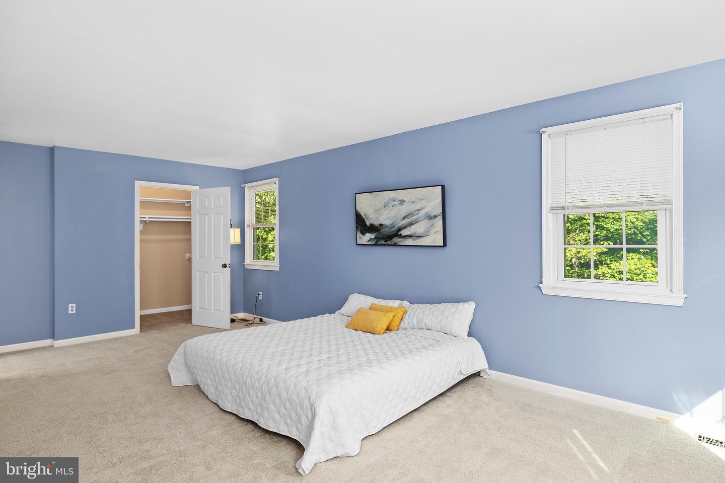 4910 STONEHURST DR, WOODBRIDGE, Virginia 22192, 5 Bedrooms Bedrooms, ,2 BathroomsBathrooms,Residential,For sale,4910 STONEHURST DR,VAPW2098072 MLS # VAPW2098072