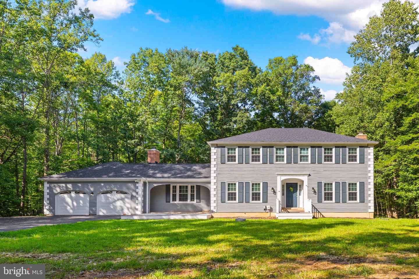4910 STONEHURST DR, WOODBRIDGE, Virginia 22192, 5 Bedrooms Bedrooms, ,2 BathroomsBathrooms,Residential,For sale,4910 STONEHURST DR,VAPW2098072 MLS # VAPW2098072