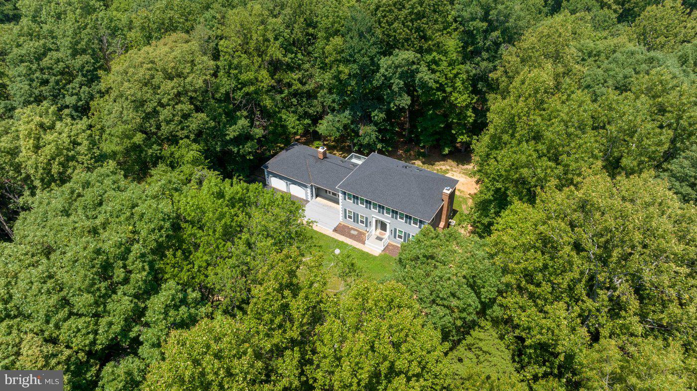 4910 STONEHURST DR, WOODBRIDGE, Virginia 22192, 5 Bedrooms Bedrooms, ,2 BathroomsBathrooms,Residential,For sale,4910 STONEHURST DR,VAPW2098072 MLS # VAPW2098072