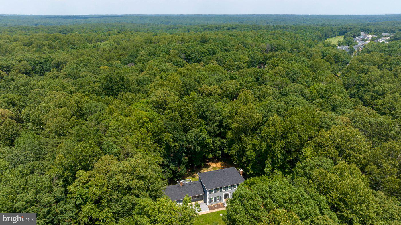 4910 STONEHURST DR, WOODBRIDGE, Virginia 22192, 5 Bedrooms Bedrooms, ,2 BathroomsBathrooms,Residential,For sale,4910 STONEHURST DR,VAPW2098072 MLS # VAPW2098072