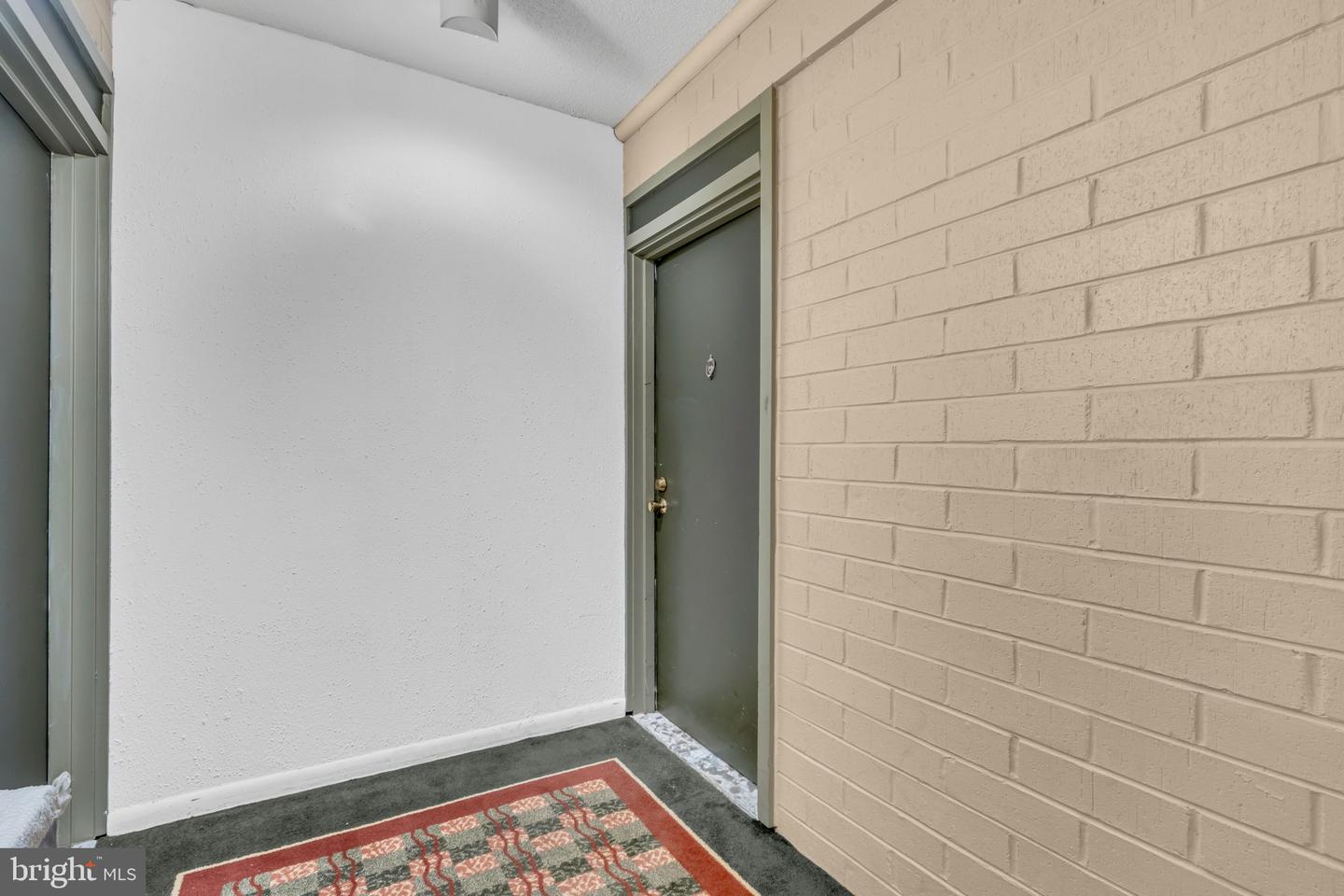 3100 S MANCHESTER ST #827, FALLS CHURCH, Virginia 22044, 2 Bedrooms Bedrooms, ,1 BathroomBathrooms,Residential,For sale,3100 S MANCHESTER ST #827,VAFX2251732 MLS # VAFX2251732
