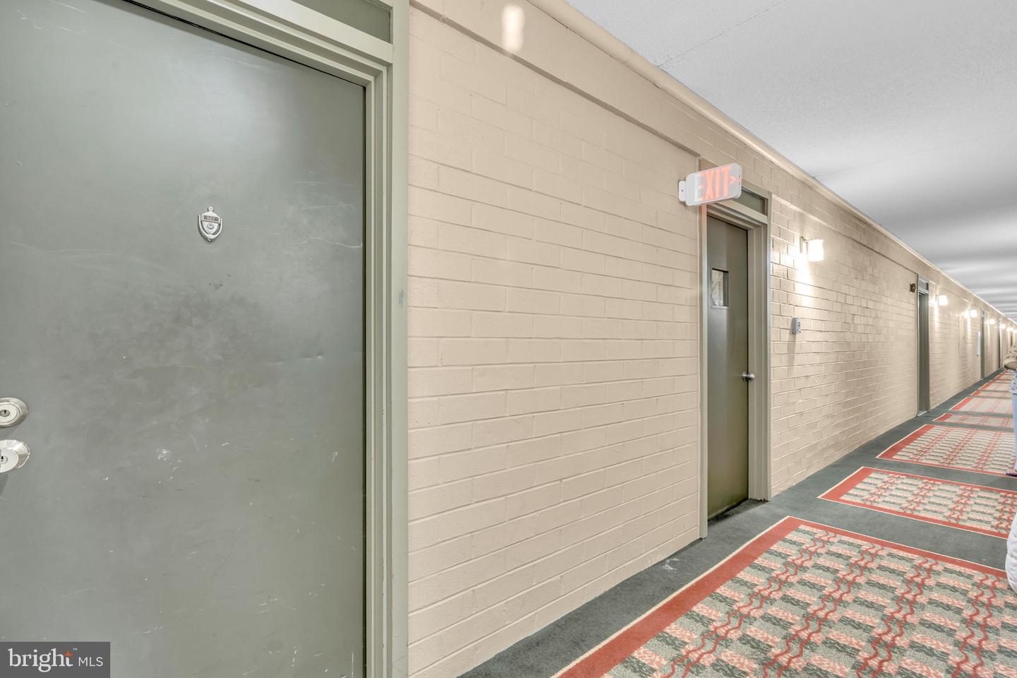 3100 S MANCHESTER ST #827, FALLS CHURCH, Virginia 22044, 2 Bedrooms Bedrooms, ,1 BathroomBathrooms,Residential,For sale,3100 S MANCHESTER ST #827,VAFX2251732 MLS # VAFX2251732