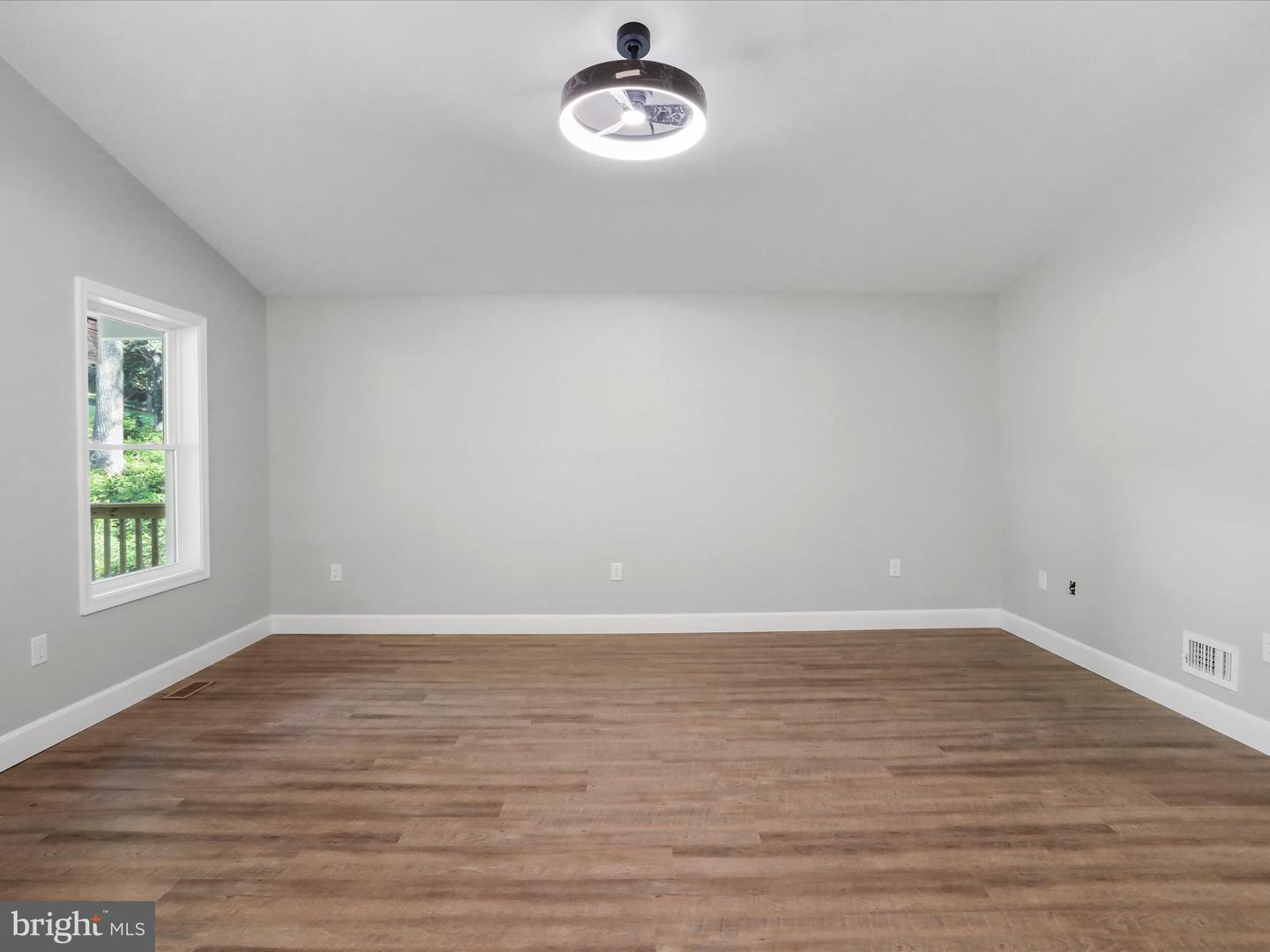 130 HIGHLAND WAY, CHESTER GAP, Virginia 22623, 3 Bedrooms Bedrooms, ,3 BathroomsBathrooms,Residential,For sale,130 HIGHLAND WAY,VARP2002156 MLS # VARP2002156