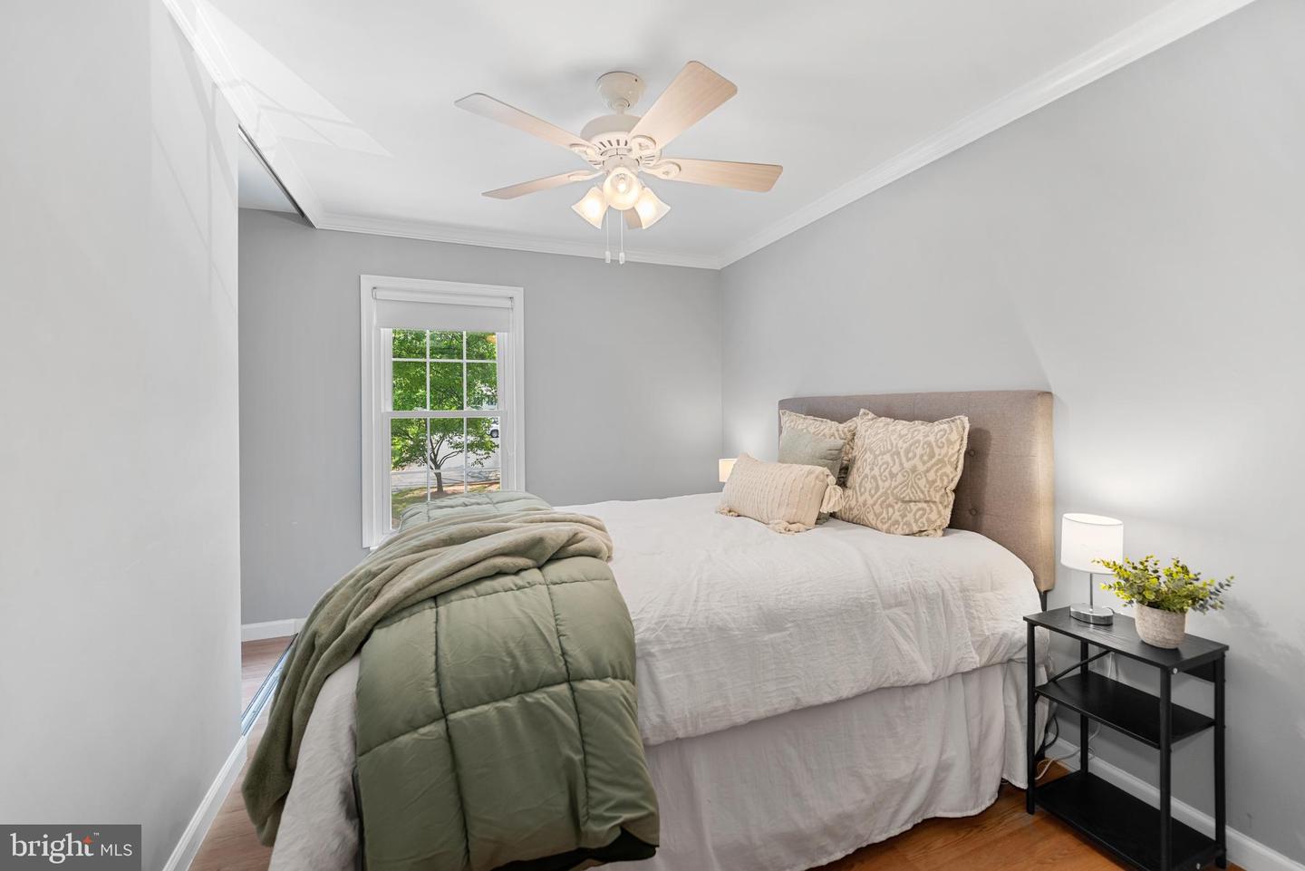 10110 SASSAFRAS WOODS CT, BURKE, Virginia 22015, 4 Bedrooms Bedrooms, ,3 BathroomsBathrooms,Residential,For sale,10110 SASSAFRAS WOODS CT,VAFX2252396 MLS # VAFX2252396