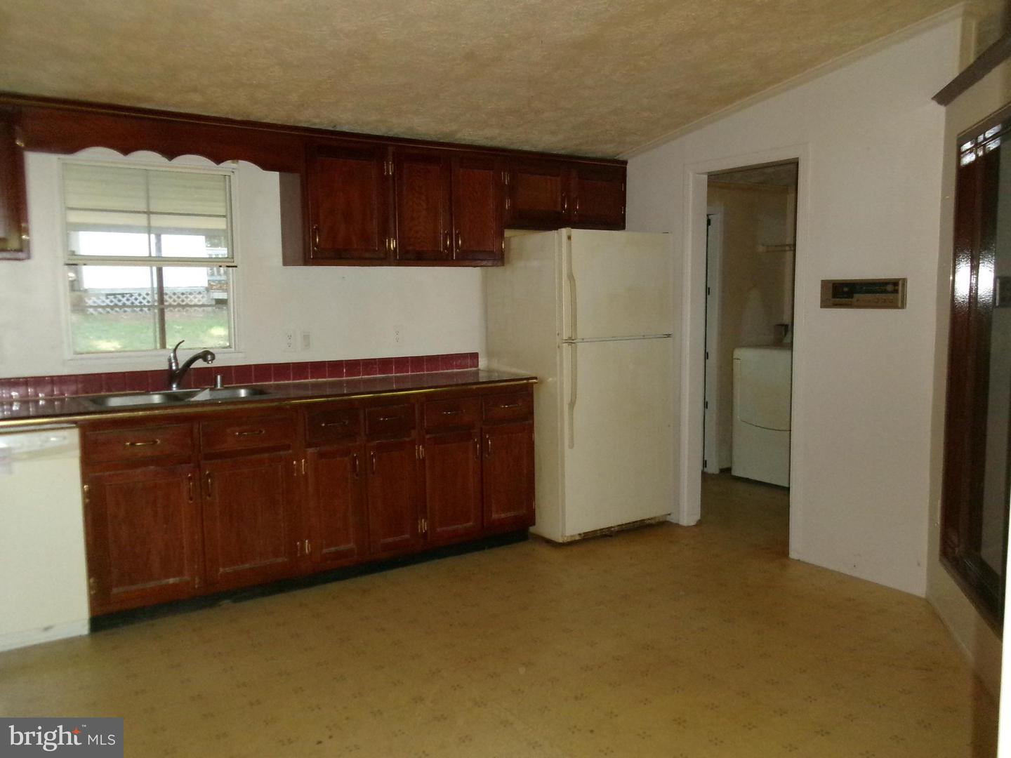 125 WHISPERING KNOLLS DR, WINCHESTER, Virginia 22603, 3 Bedrooms Bedrooms, ,2 BathroomsBathrooms,Residential,For sale,125 WHISPERING KNOLLS DR,VAFV2035146 MLS # VAFV2035146